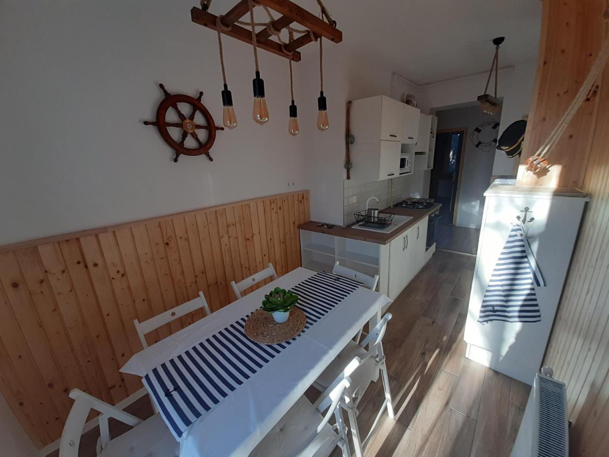Admiral Apartman Makó Esterno foto