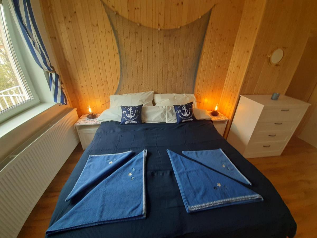 Admiral Apartman Makó Esterno foto
